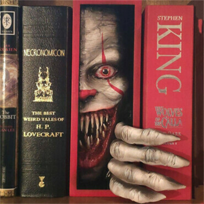 Peeping On The Bookshelf Booknook
